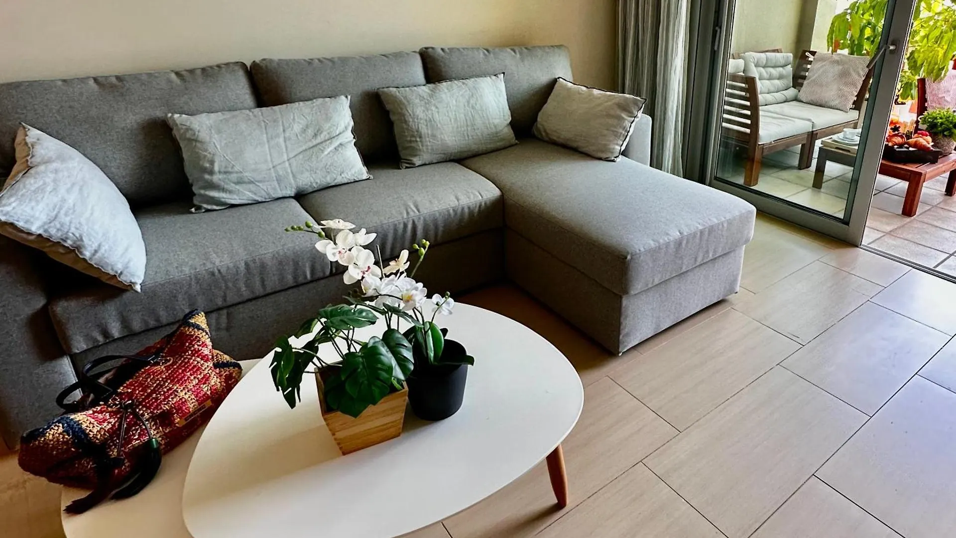 Flat In La Tejita, Medano location
